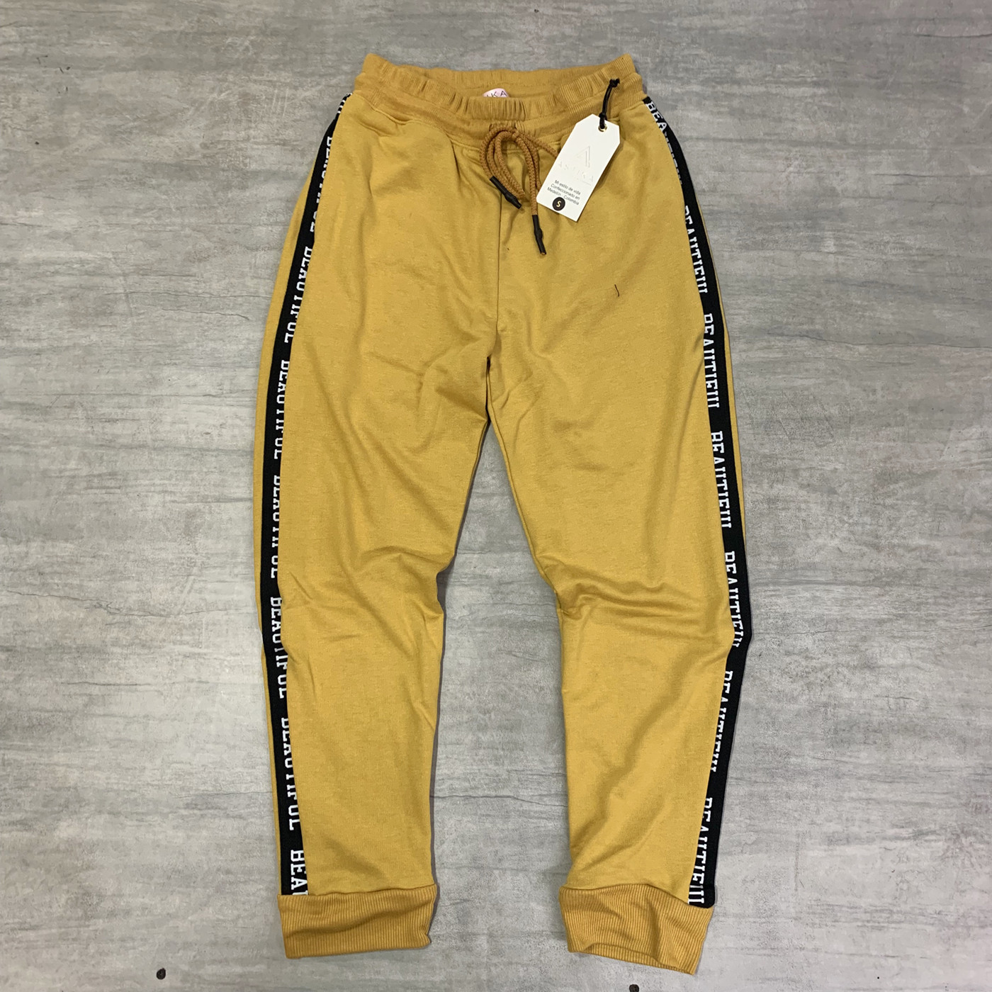 camiseta,buso,mattelsa ,sogno,lector,tenis,polos,ropa,polo,media,zapato,bodega,skate,bici,sudadera